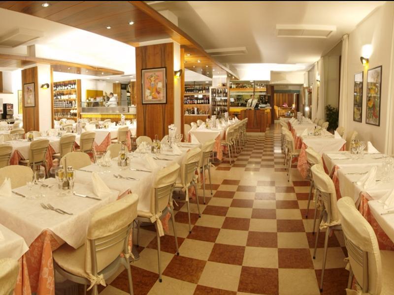 Hotel Centrale Hotel Riva del Garda