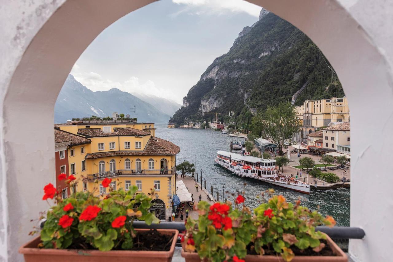 Hotel Centrale Hotel Riva del Garda